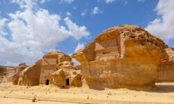 AlUla-Immerse yourself in the beauty (1)